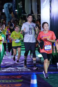 BIB: 3245, 3428
                            <button type="button" onclick="openModal(26224501)" class="btn btn-primary btn-sm float-right btn-popup" data-toggle="modal" data-target=".modal-high-quality">
                        <i class="fas fa-shopping-cart"></i> Add to Cart
                    </button>
                                            <button type="button" onclick="isThisMe(26224501, true)" class="btn btn-success btn-sm float-right btn-popup btn-isme hidden" data-toggle="tooltip" data-placement="bottom" title="นี่คือรูปของคุณใช่ไหม คลิกที่นี่เพื่อเอาเข้าอัลบั้ม">
                        <i class="fas fa-plus"></i> Add to album
                    </button>
                    <button type="button" onclick="isThisMe(26224501, false)" class="btn btn-warning btn-sm float-right btn-popup btn-isnotme hidden">
                        <i class="fas fa-ban"></i> Remove from album
                    </button>